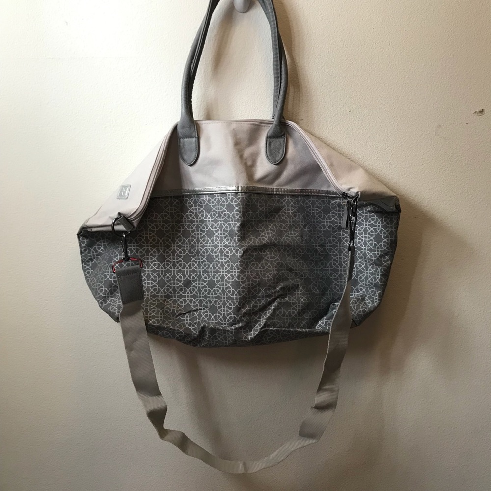 Large grey tote